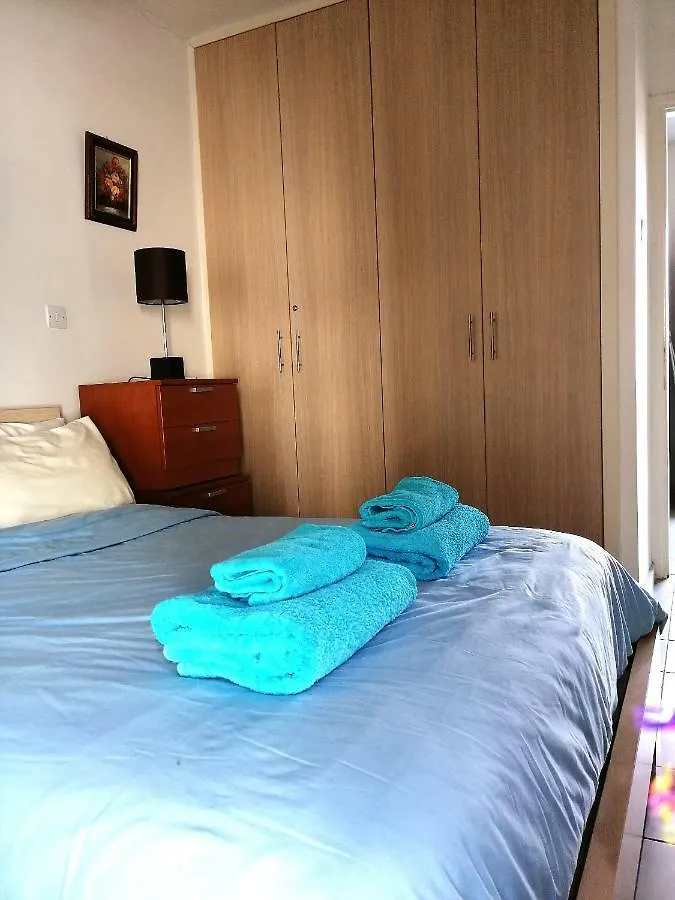 City Flats Apartment Larnaca