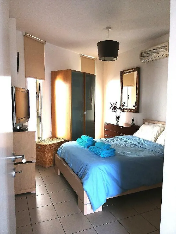 City Flats Apartment Larnaca