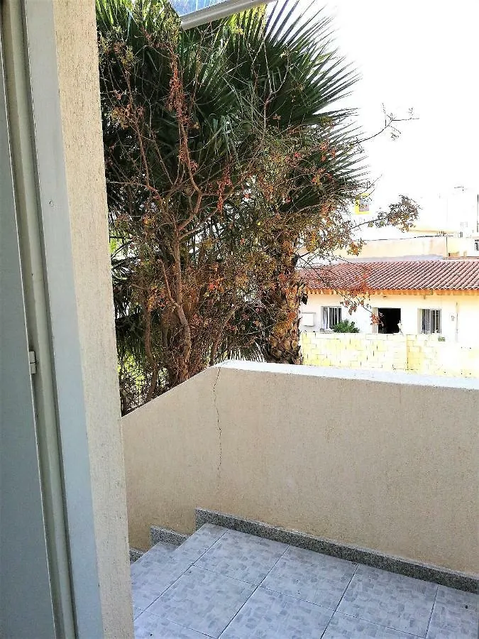 City Flats Apartment Larnaca 0*,